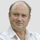 Louis de Bernières